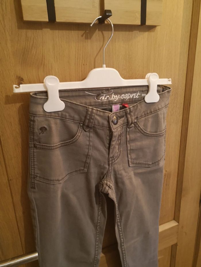 Jeans 3/4 Edc en gris beige 32