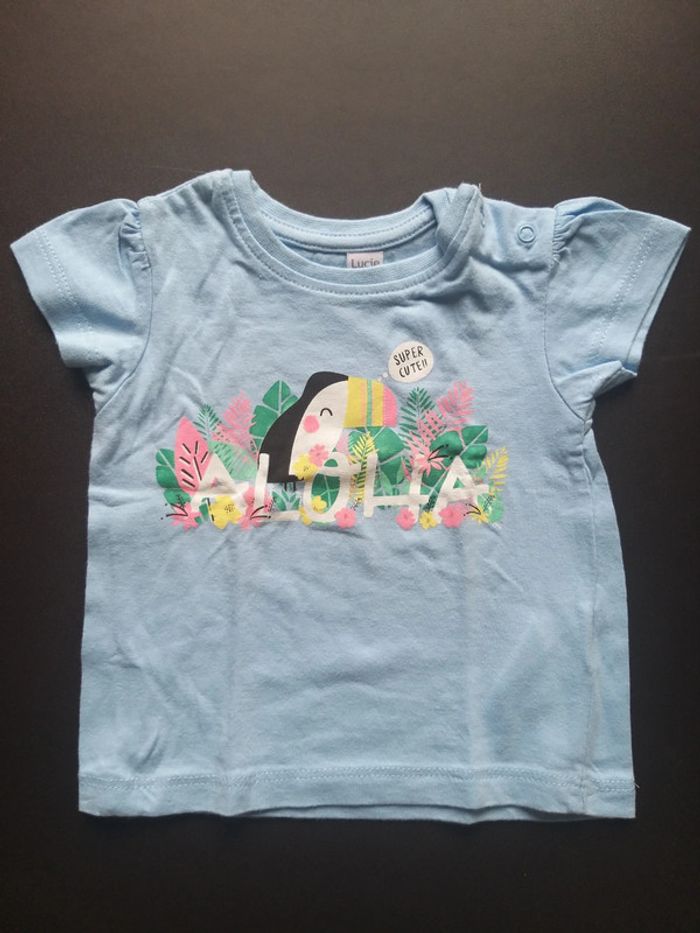 Joli t-shirt manche courte en 3 mois