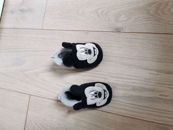 Chaussons bébé fille