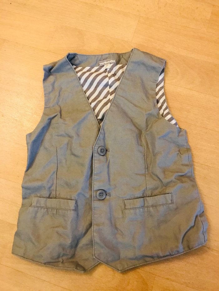 Gilet sans manches garçon taille 8 ans