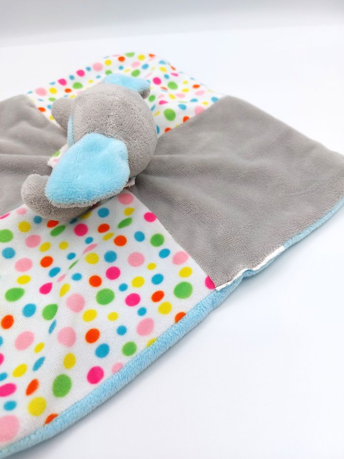 Doudou plat chien gris bleu à pois multicolores NANJING cocard bandana pois - photo numéro 3