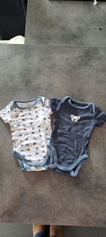 Lot 2 bodies obaibi 1mois