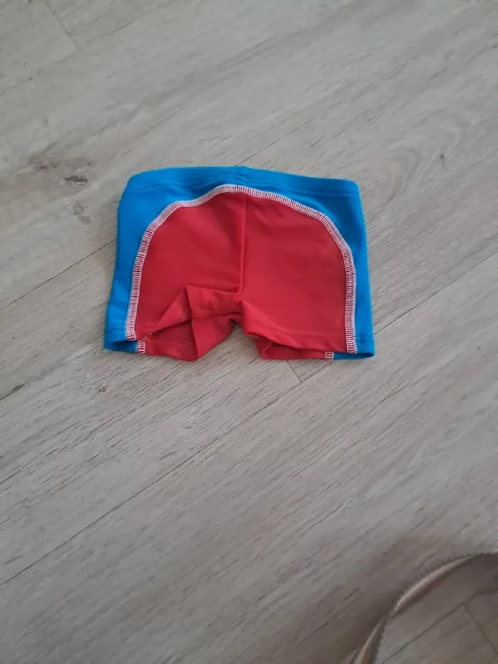 Maillot de bain 18 mois - photo numéro 2