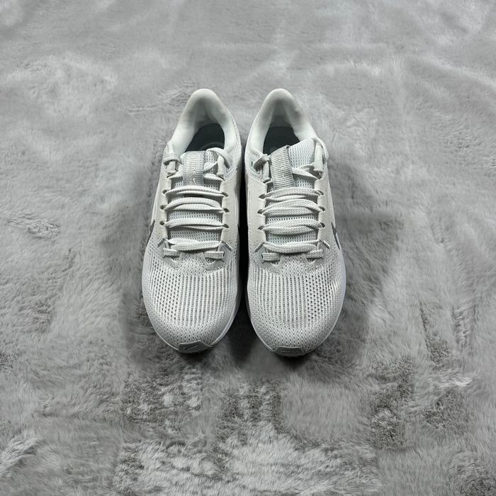 Nike Air Zoom Pegasus 40 « Metallic Silver » pointure 36 - photo numéro 3