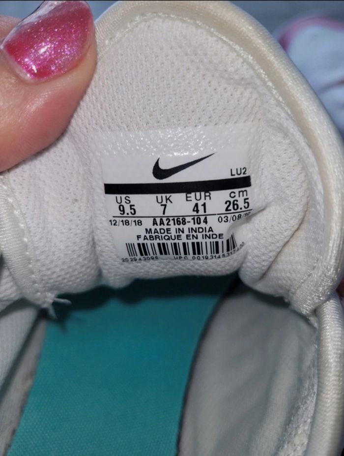 Chaussures Nike Air Max blanche et rose taille 41 - photo numéro 2