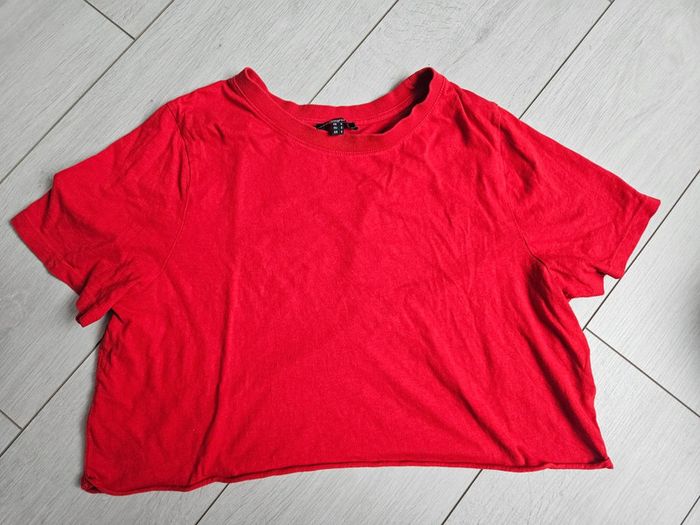 Tee shirt court rouge femme jennyfer taille S