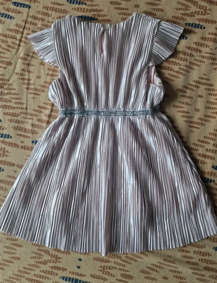 Robe bébé - photo numéro 2