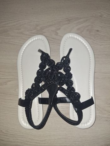 Sandales femme taille 39 neuf