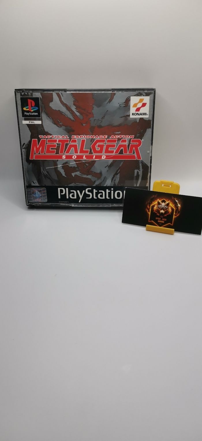 METAL GEAR SOLID PS1 - photo numéro 2