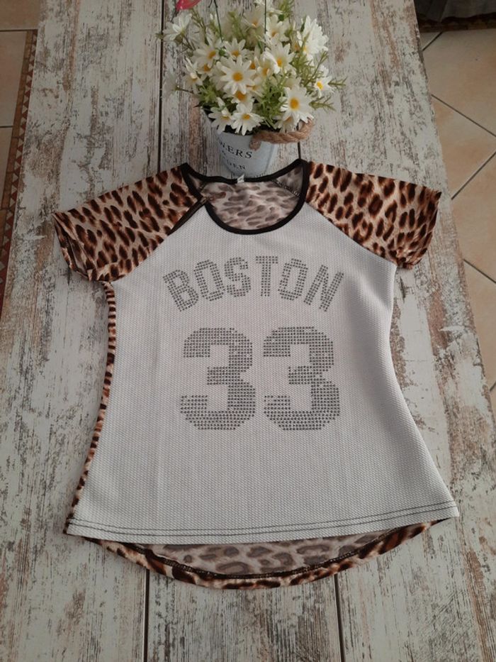 T-shirt BOSTON 33 avec de magnifique strass