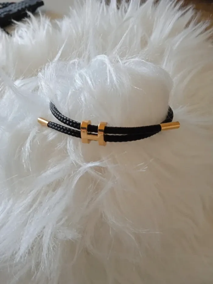 Bracelet réglable Noir et Or