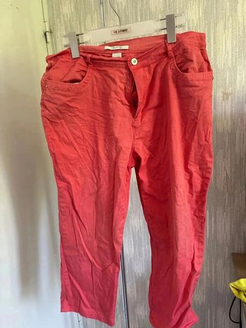 Pantacourt taille 46 marque I.quing•