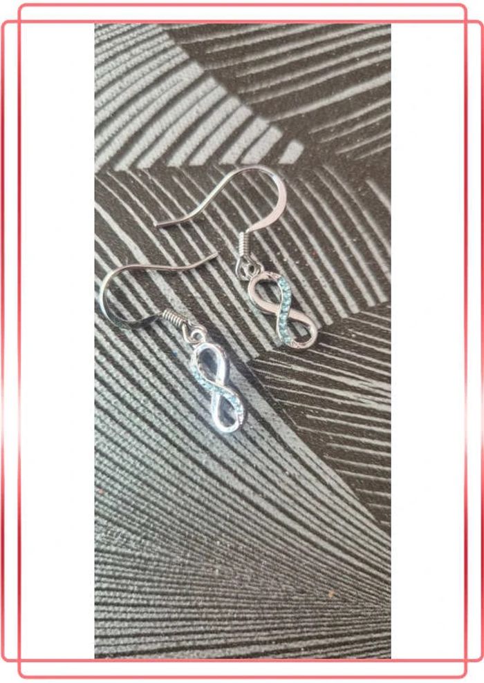 Boucles d'oreilles - photo numéro 2