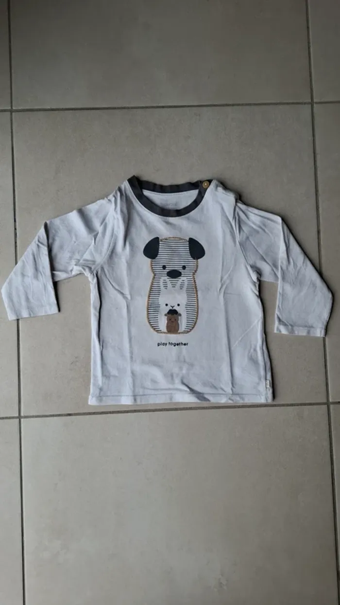 Lot 3 tee-shirts manches longues 12 mois - photo numéro 5