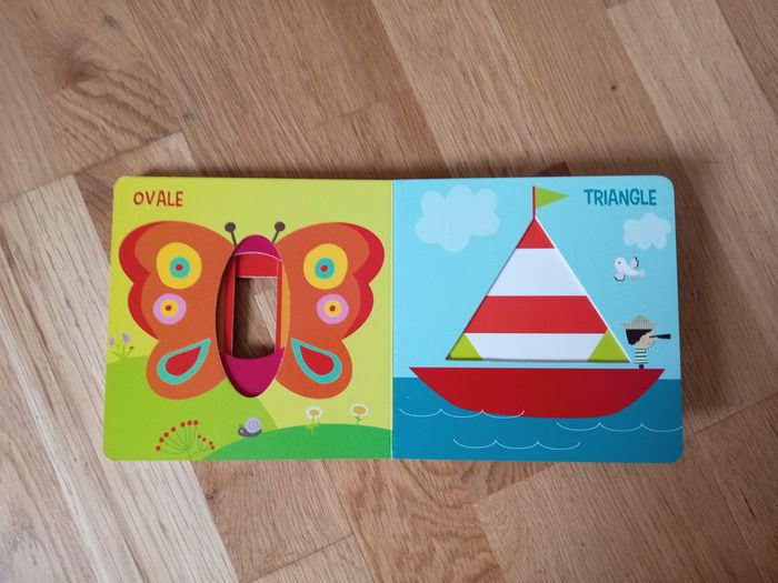 Les formes - livre cartonné - photo numéro 2