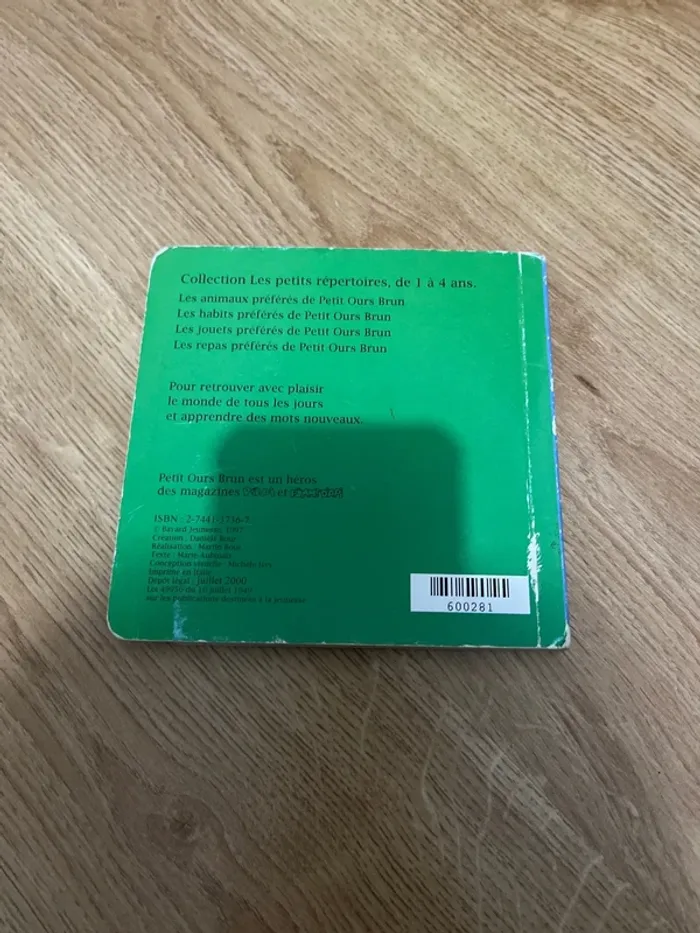 Livre petit ours brun - photo numéro 2
