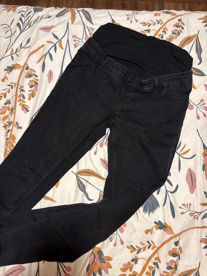 Jean grossesse noir taille 40 Kiabi
