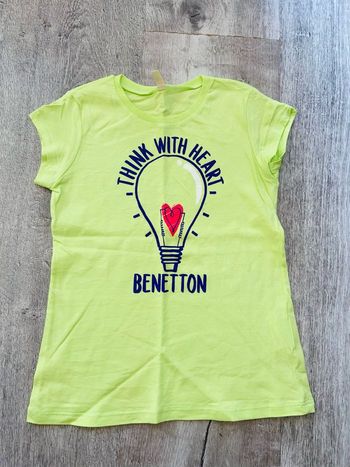 T-shirt benetton 6 ans