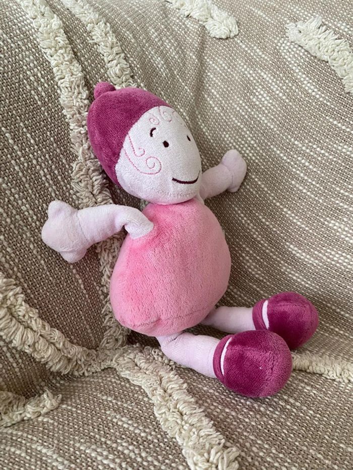 Peluche doudou 30cm marese poupée rose et violet très bon état - photo numéro 3