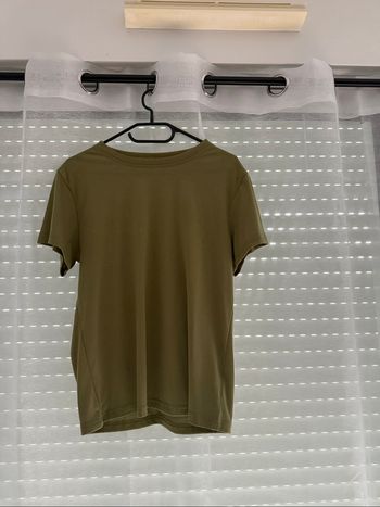 T-shirt Shein kaki - Taille M - Neuf jamais porté