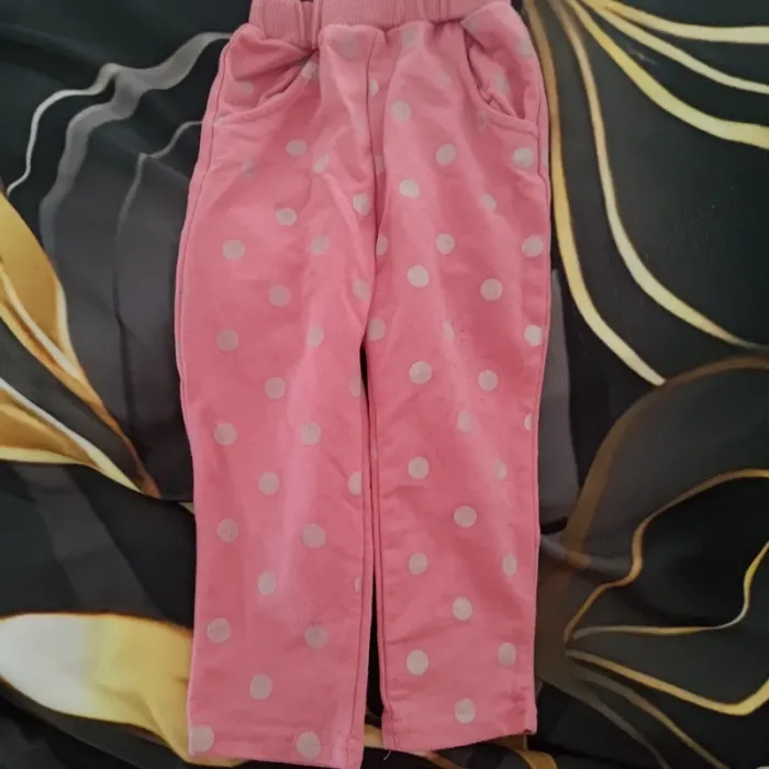 Lot 2 pantalons T 12-18m
