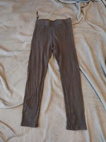 Legging gris taille 7 - 8 ans