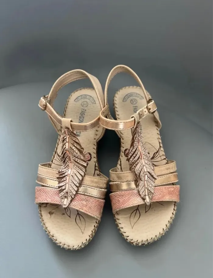 Sandales fille taille 31 rose fashion victim - photo numéro 2
