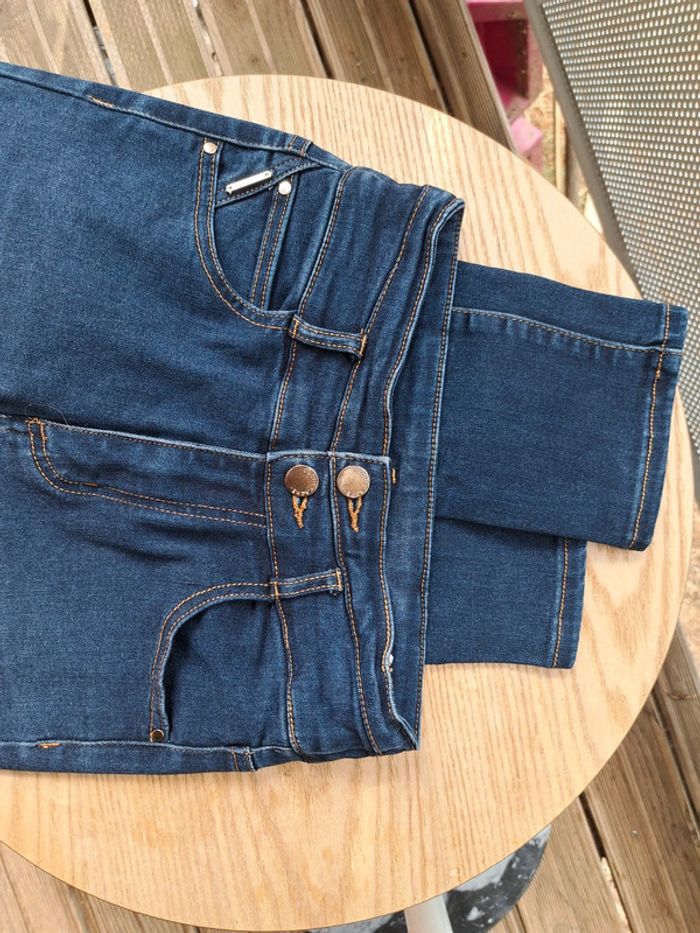 Jeans foncé - photo numéro 2