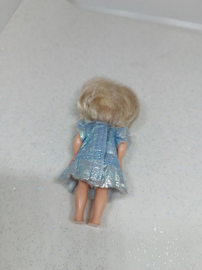 Petite poupée doll mannequin kelly Betty Shelly enfants girl fille cheveux court blonde M&C M c - photo numéro 7