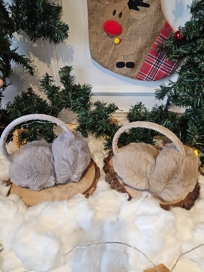 Lot chaussure d'hiver Hobibear et cache oreille - photo numéro 7
