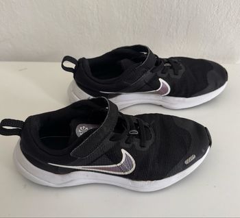 Nike noires Enfant 33