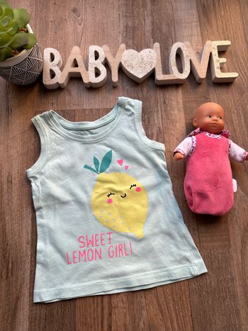 - Tee shirt Primark    - 18/24 mois   - Très bon état