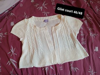 Gilet/Tricot court taille 46-48