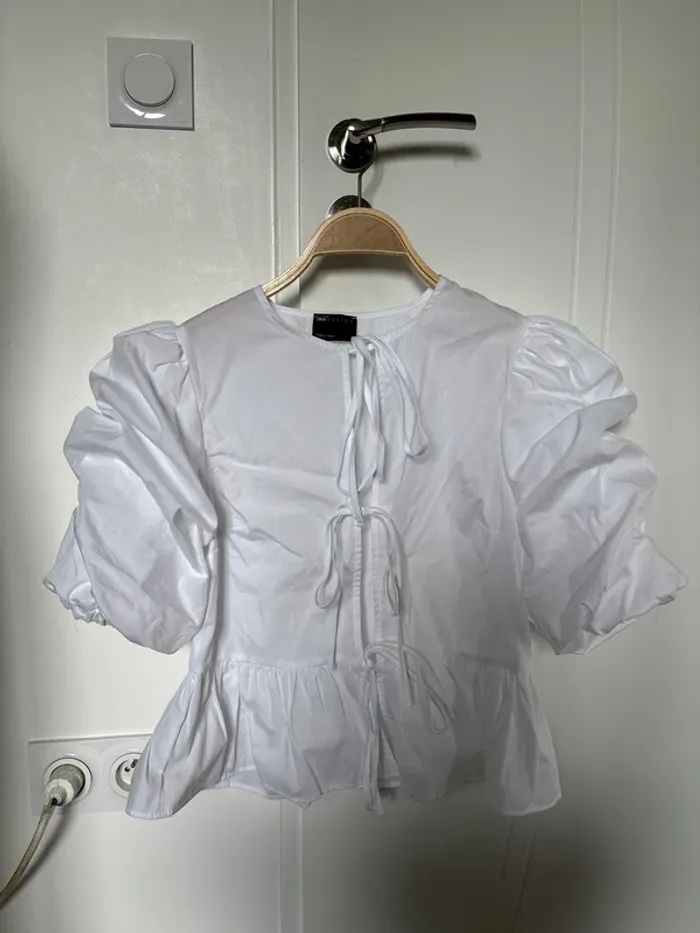 blouse, Assos