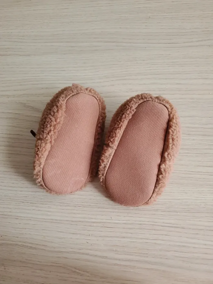 Chaussons - photo numéro 2