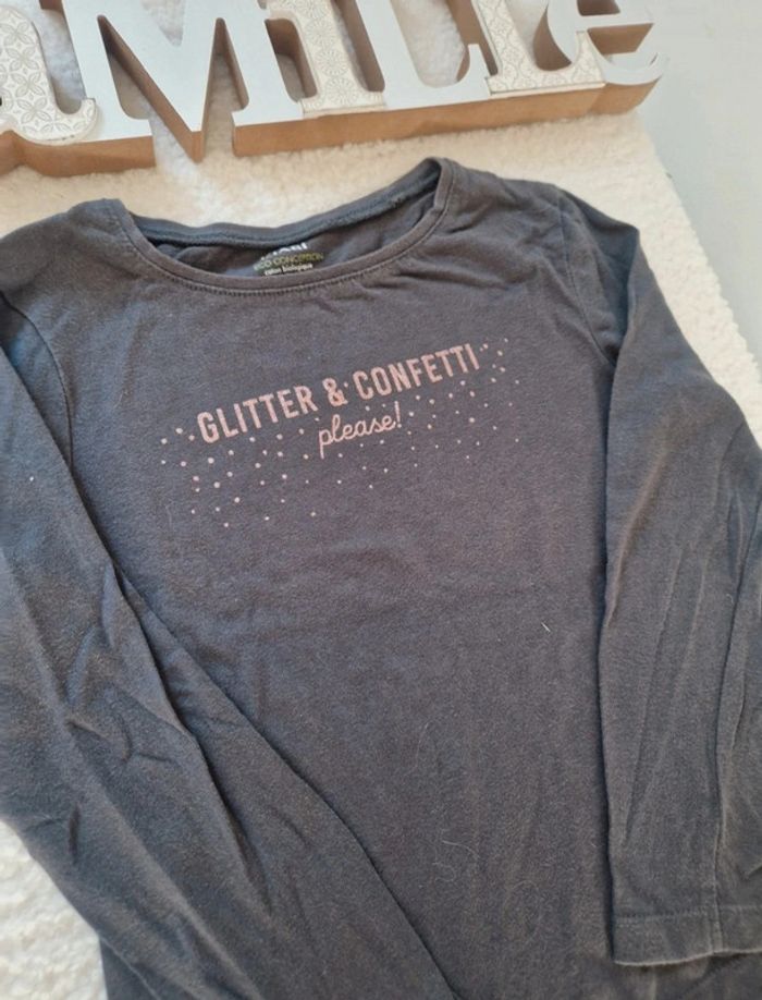 🌟 T-shirt "Glitter & Confetti" 🌟 - photo numéro 4