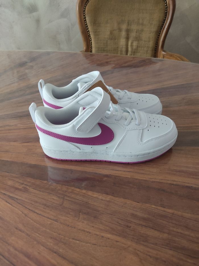 Baskets Nike T 35 - photo numéro 4