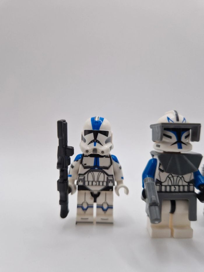Figurines type lego Commandant Clones Rex + 2 clones de la 501ème star wars - photo numéro 3