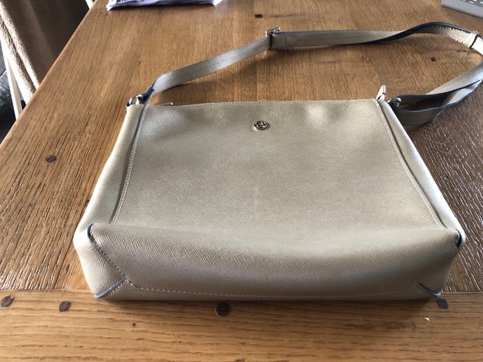 Sac à main Texier couleur beige irisé - photo numéro 5