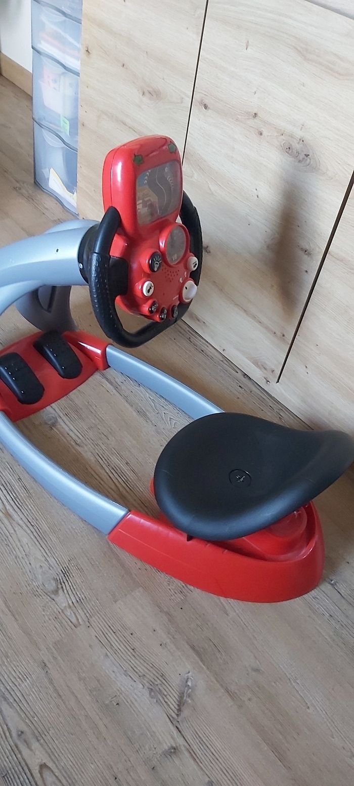 Véhicule sur place - photo numéro 2