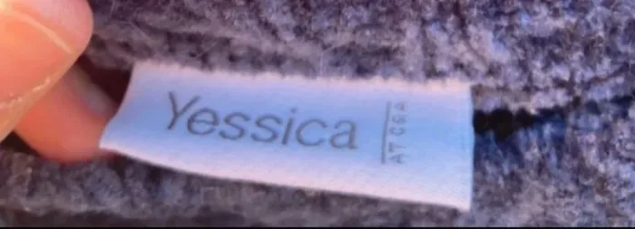 Pull Yessica de chez C&A, en très bon état, taille L. - photo numéro 7