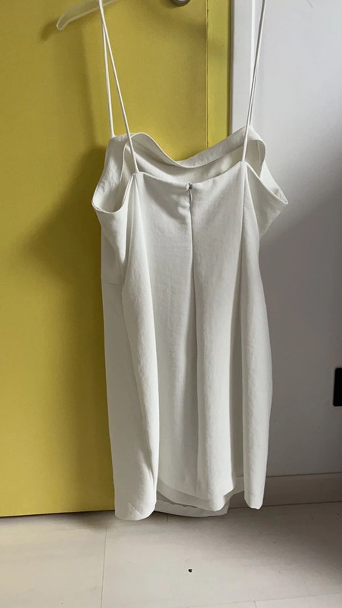 Robe courte blanche - photo numéro 2