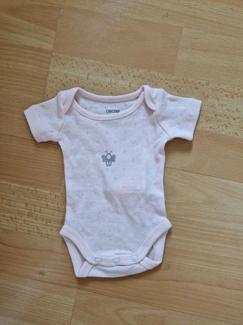 Body Obaïbi taille naissance neuf