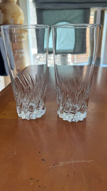 Ensemble de deux verres hauteur 15 cm