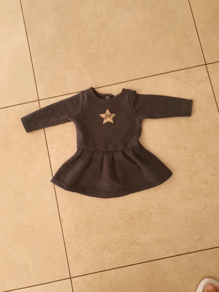 Robe star 6 mois