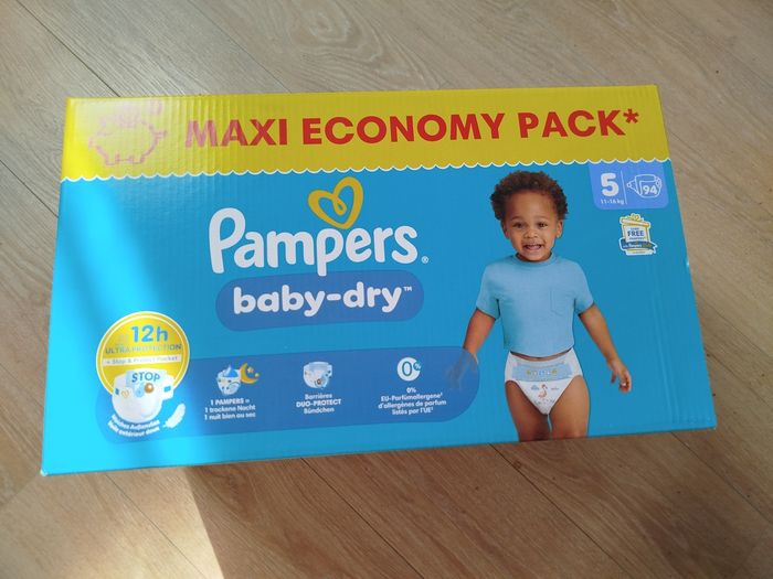 Pampers Baby dry taille 5 maxi pack
