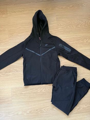 Ensemble Noir Nike Tech - taille M