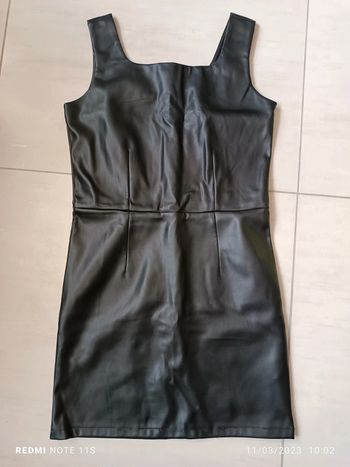 Robe simili cuir