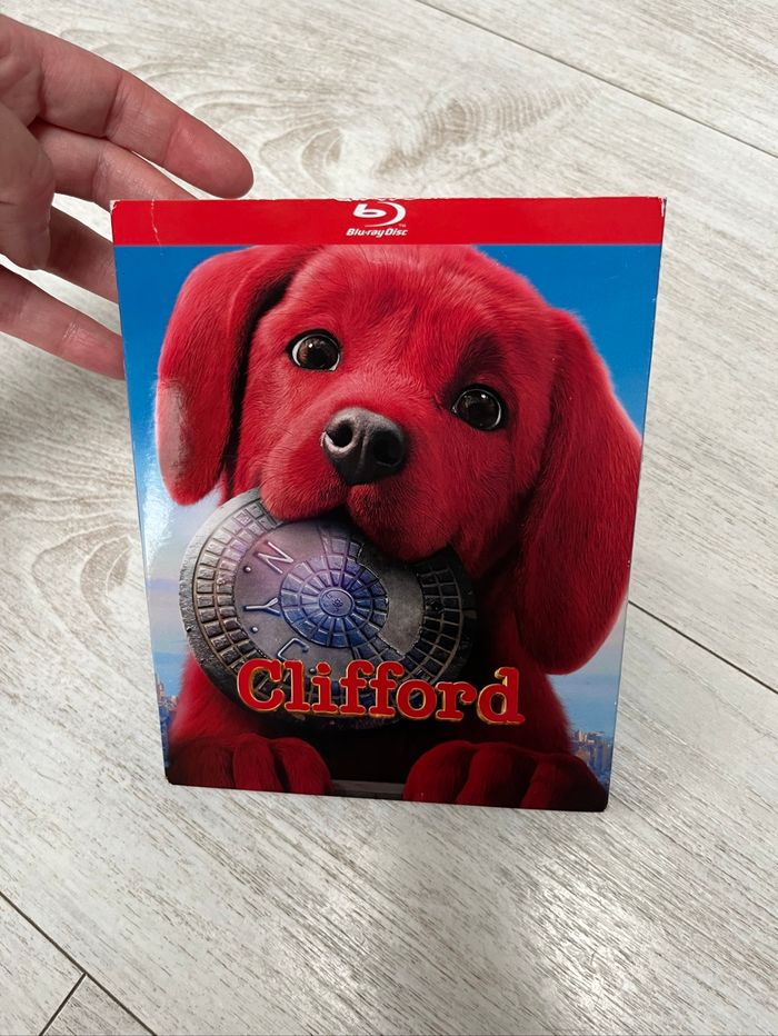DVD blu-ray Clifford le gros chien rouge