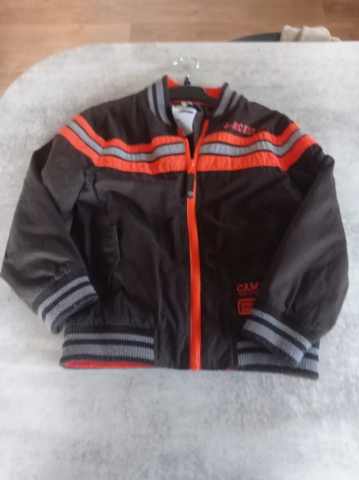Veste zippé 8 ans